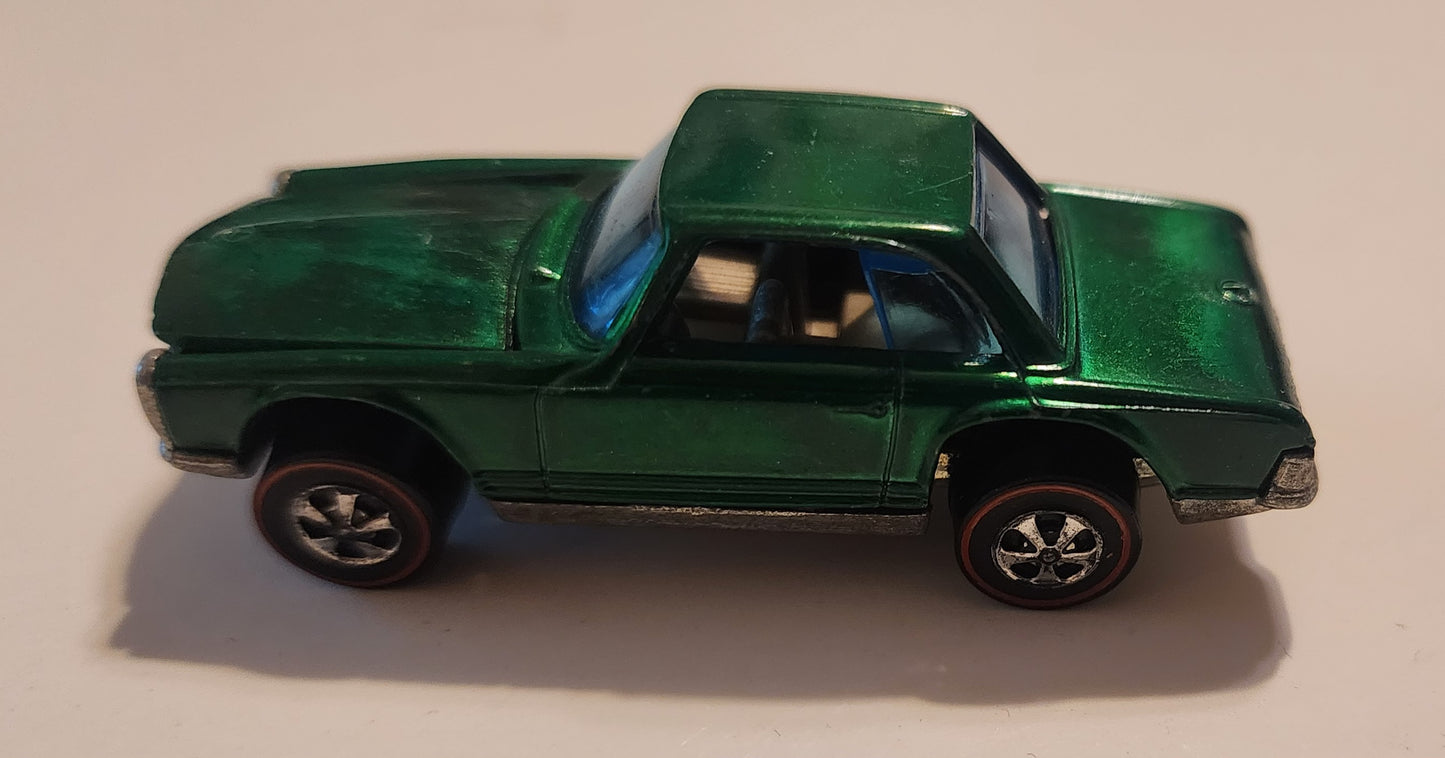 1969 Hot Wheels Redline Mercedes Benz 280SL Green
